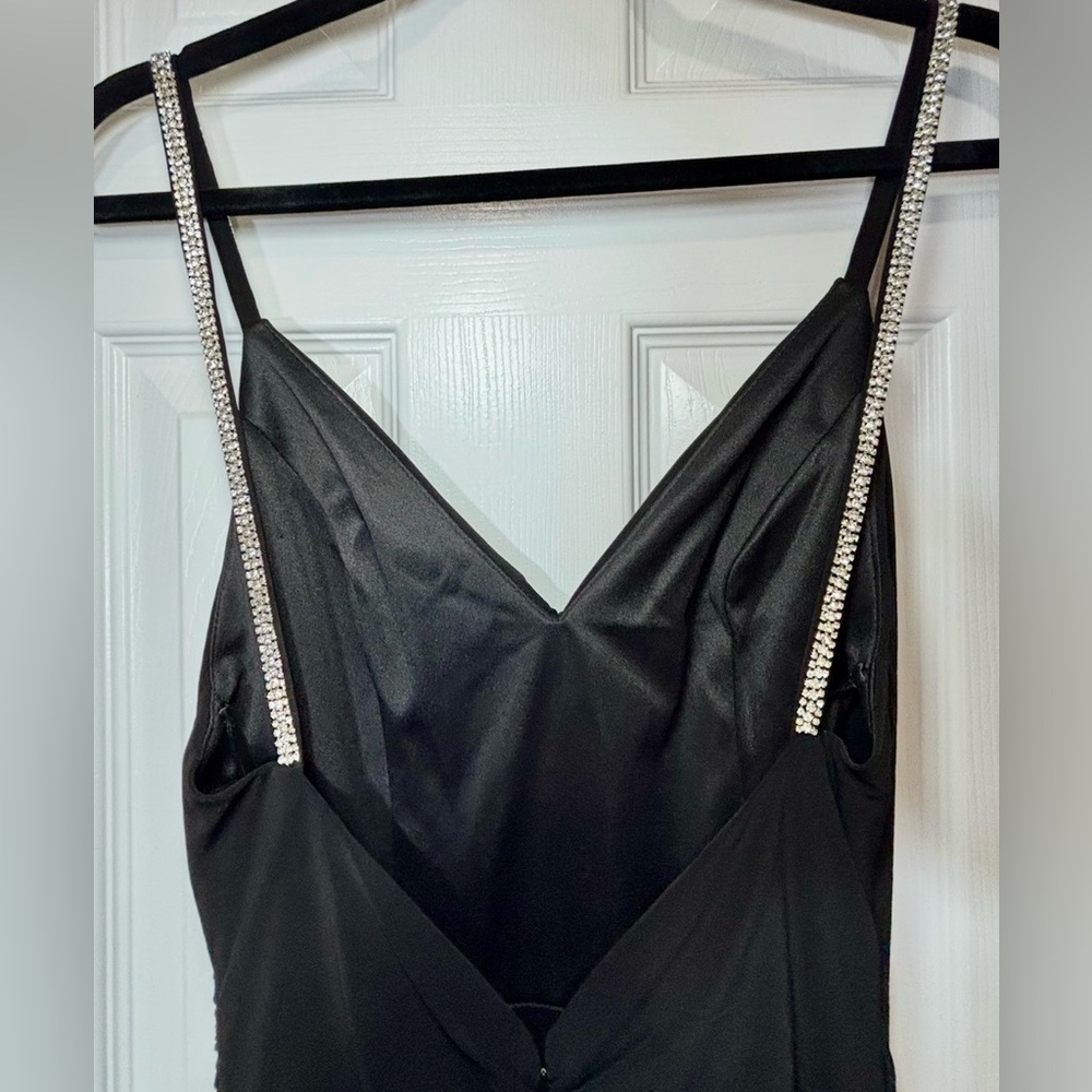 NWT IEENA FOR MAC DUGGAL SZ 2 BLACK Faux Wrap With Open Wrap Dress ##26695 - Picture 3 of 11